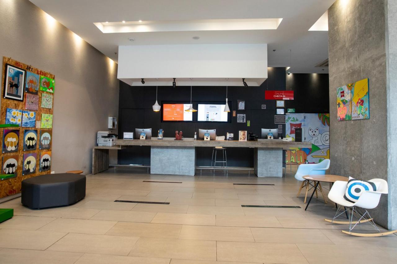Ibis Granada Hotel