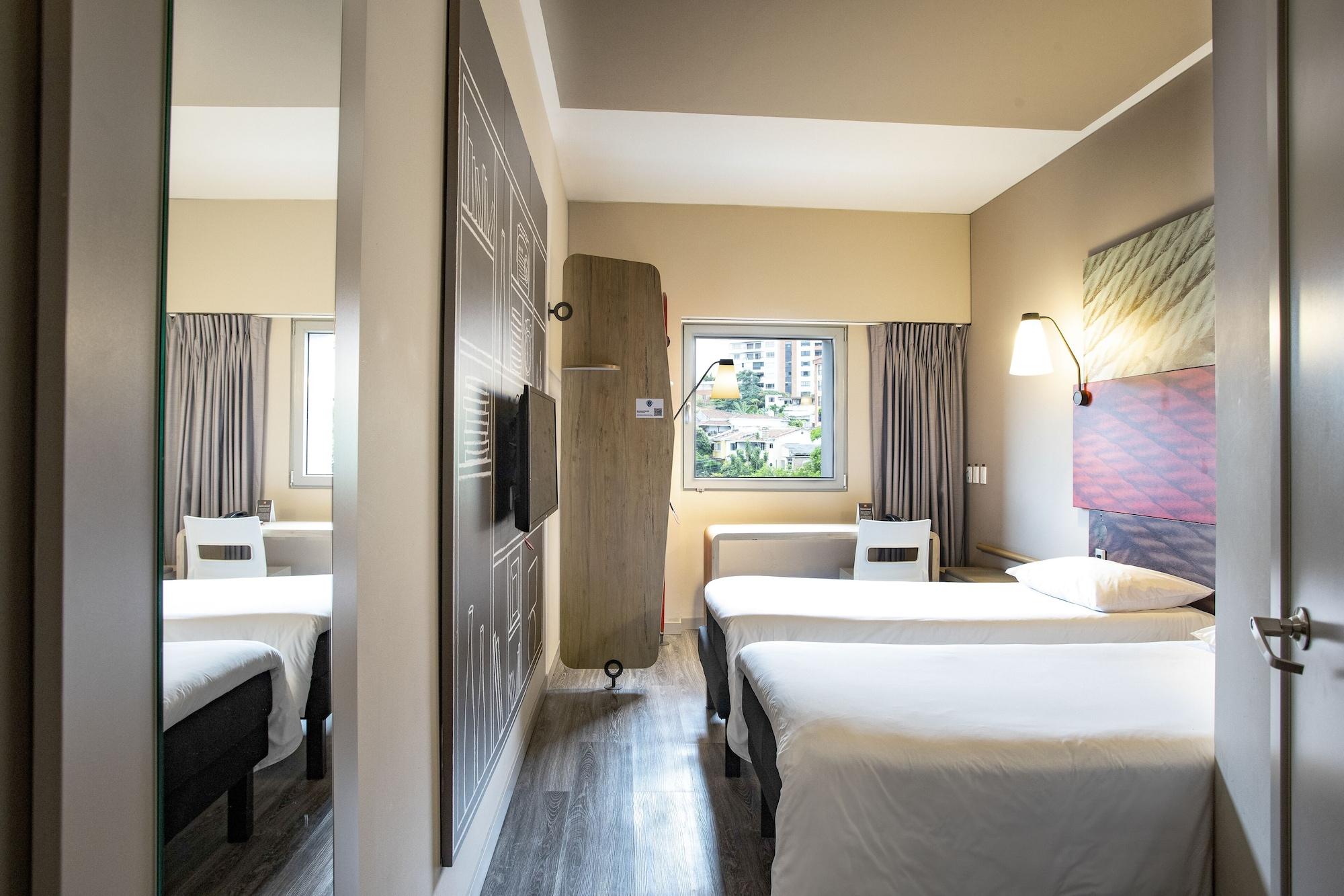 Hotel Ibis Granada Cali