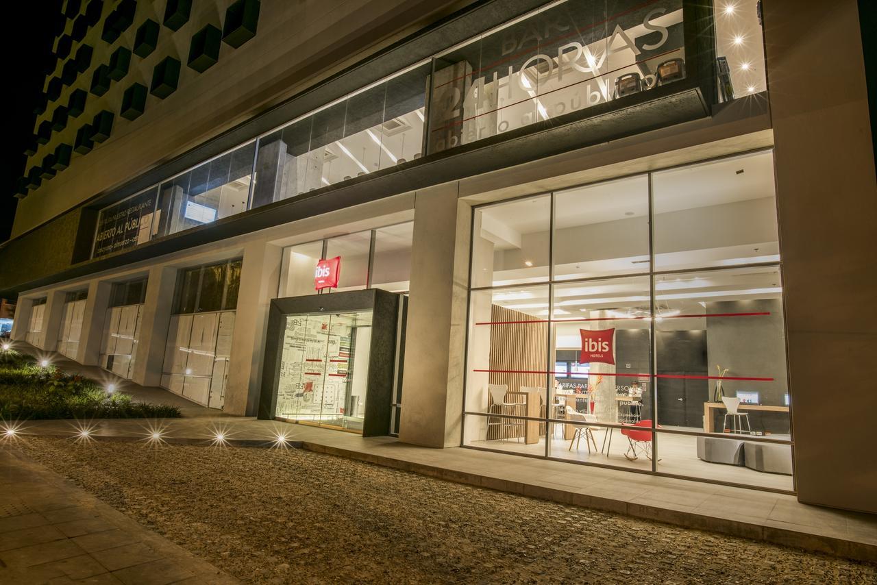 Ibis Granada Hotel 3*